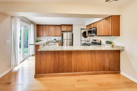 Tiny photo for 640 Wilbur Court, Gurnee, IL 60031 (MLS # 12491848)