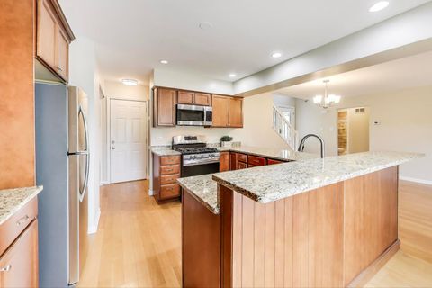 Tiny photo for 640 Wilbur Court, Gurnee, IL 60031 (MLS # 12491848)