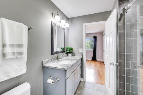 Tiny photo for 640 Wilbur Court, Gurnee, IL 60031 (MLS # 12491848)
