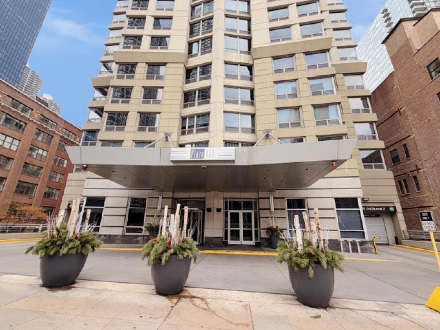 440 N Wabash Avenue 4710