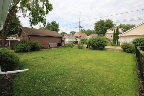 Tiny photo for 5615 S Nordica Avenue, Chicago, IL 60638 (MLS # 12687667)