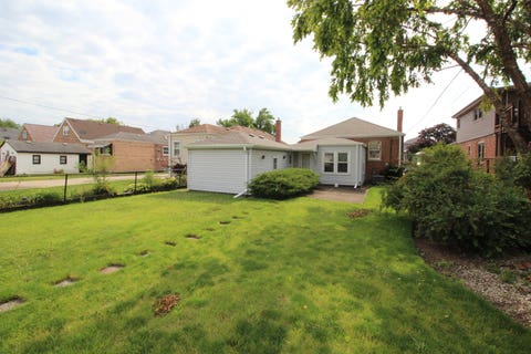 Tiny photo for 5615 S Nordica Avenue, Chicago, IL 60638 (MLS # 12687667)