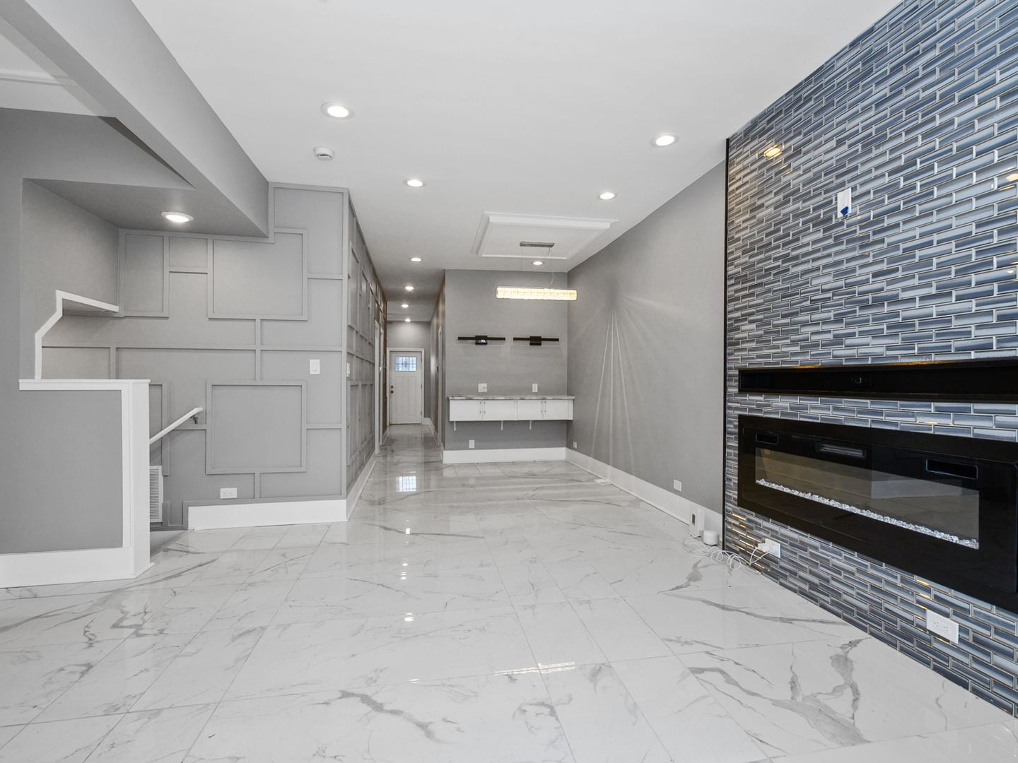 7305 S Sangamon Street