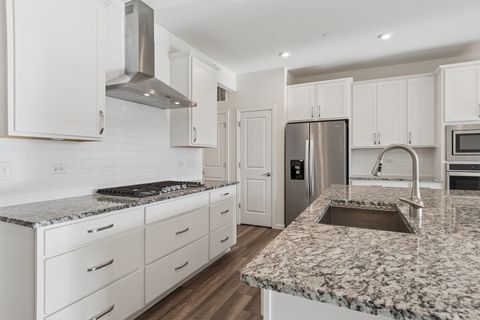 Tiny photo for 2206 Weatherbee Lane, Naperville, IL 60563 (MLS # 12484194)