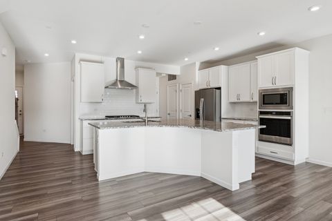 Tiny photo for 2206 Weatherbee Lane, Naperville, IL 60563 (MLS # 12484194)