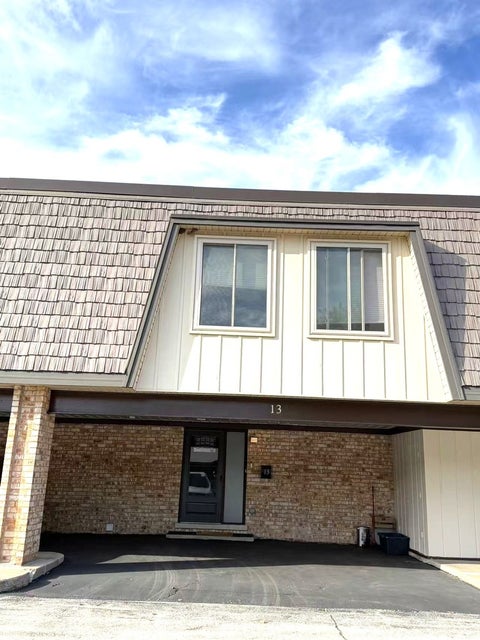 Tiny photo for Palos Hills, IL 60465 (MLS # 12777467)