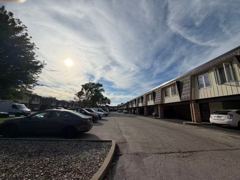 Photo of Palos Hills, IL 60465 (MLS # 12777467)