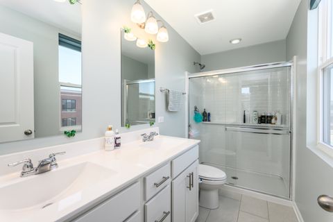 Tiny photo for 1210 Lakepointe Drive, Schaumburg, IL 60173 (MLS # 12618149)