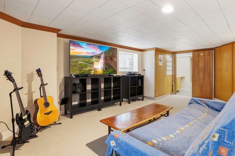 Tiny photo for 9031 Fairview Avenue, Brookfield, IL 60513 (MLS # 12575529)