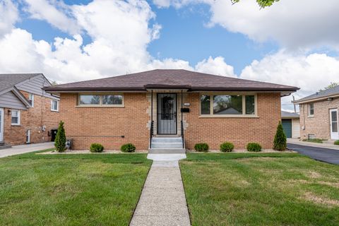Photo of 2234 S 18th Avenue, Broadview, IL 60155 (MLS # 12636776)