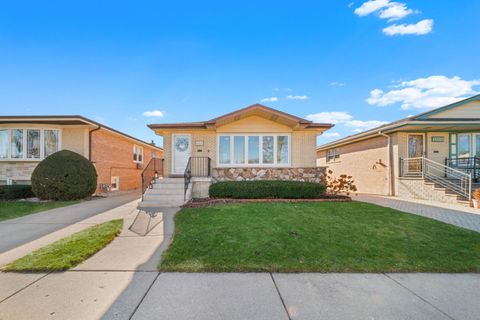 6814 N Dowagiac Avenue Chicago IL 60646