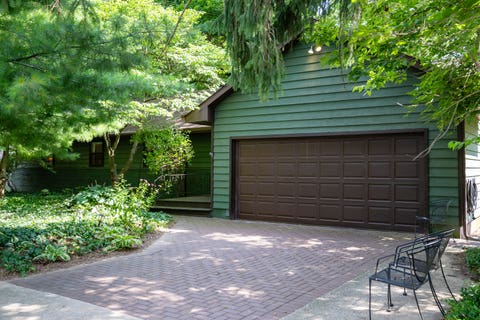 Tiny photo for 103 W Mumford Drive, Urbana, IL 61801 (MLS # 12711691)