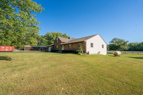 Tiny photo for 15023 E McNeal Road, Monroe Center, IL 61052 (MLS # 12486374)