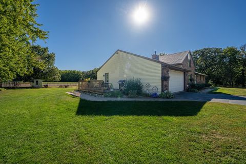 Tiny photo for 15023 E McNeal Road, Monroe Center, IL 61052 (MLS # 12486374)