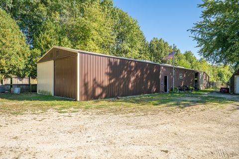 Tiny photo for 15023 E McNeal Road, Monroe Center, IL 61052 (MLS # 12486374)