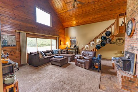 Tiny photo for 15023 E McNeal Road, Monroe Center, IL 61052 (MLS # 12486374)