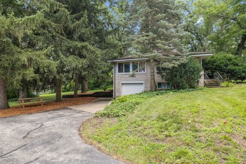 Tiny photo for Custer Park, IL 60481 (MLS # 12625559)