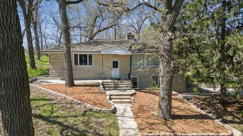 Tiny photo for Custer Park, IL 60481 (MLS # 12625559)
