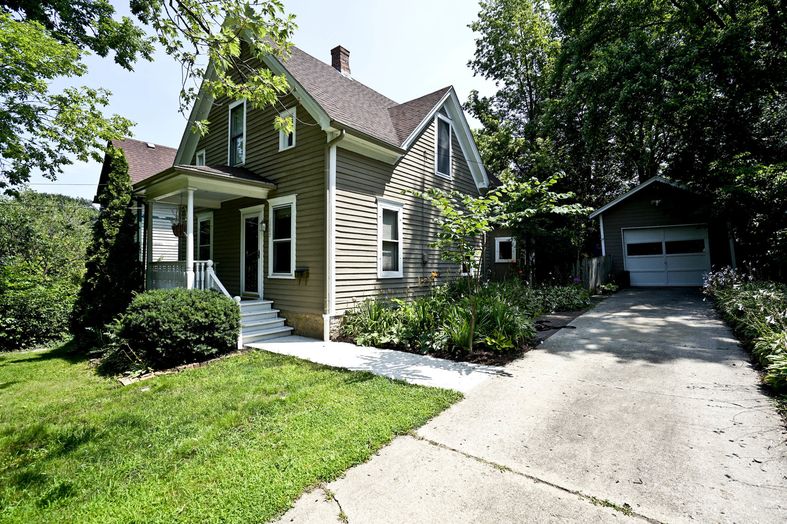 1005 C Street