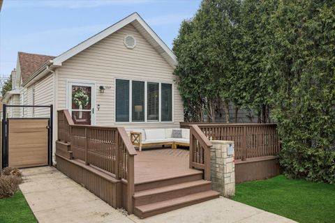 Photo of 3317 N Osceola Avenue, Chicago, IL 60634 (MLS # 12593612)