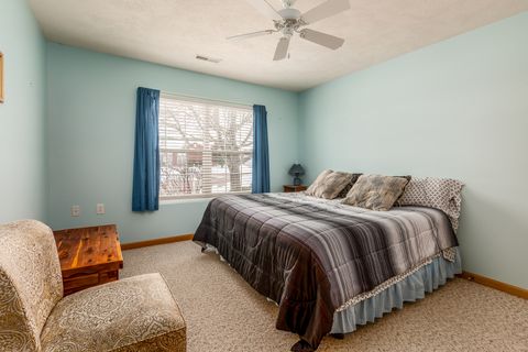 Tiny photo for 502 Hancock Court, Carbondale, IL 62901 (MLS # 12561064)