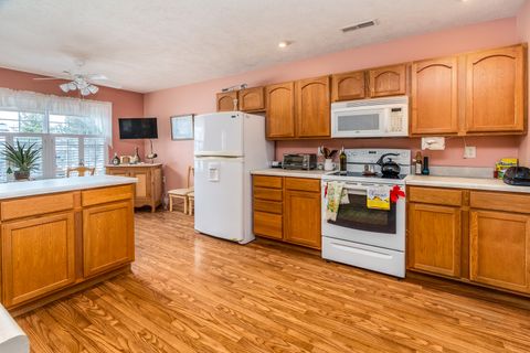 Tiny photo for 502 Hancock Court, Carbondale, IL 62901 (MLS # 12561064)