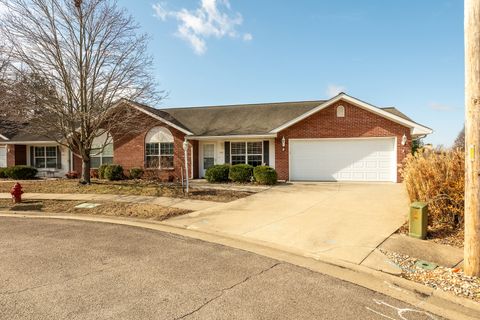 Tiny photo for 502 Hancock Court, Carbondale, IL 62901 (MLS # 12561064)