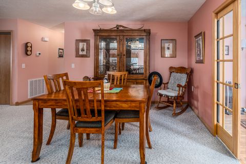 Tiny photo for 502 Hancock Court, Carbondale, IL 62901 (MLS # 12561064)