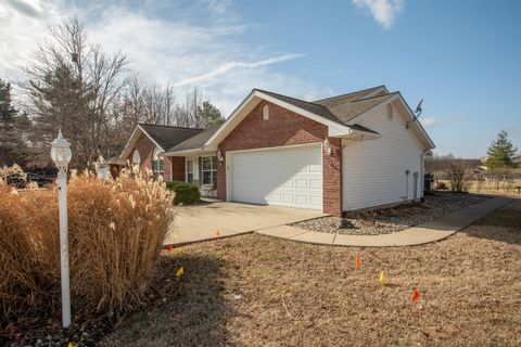 Tiny photo for 502 Hancock Court, Carbondale, IL 62901 (MLS # 12561064)