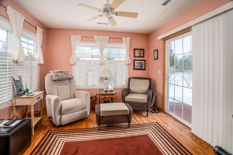 Tiny photo for 502 Hancock Court, Carbondale, IL 62901 (MLS # 12561064)