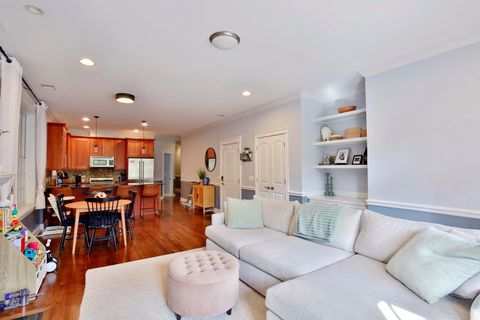 Tiny photo for 4710 N Beacon Street #2S, Chicago, IL 60640 (MLS # 12481697)