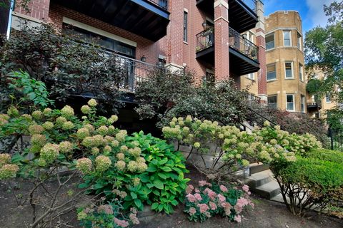 Tiny photo for 4710 N Beacon Street #2S, Chicago, IL 60640 (MLS # 12481697)