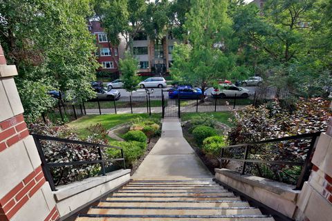 Tiny photo for 4710 N Beacon Street #2S, Chicago, IL 60640 (MLS # 12481697)