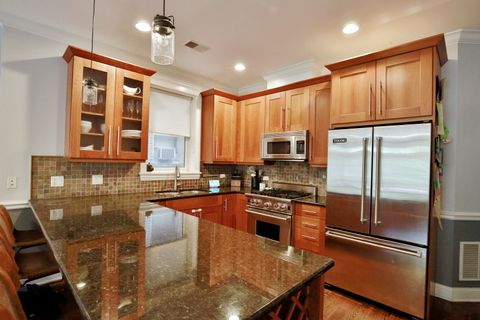 Tiny photo for 4710 N Beacon Street #2S, Chicago, IL 60640 (MLS # 12481697)