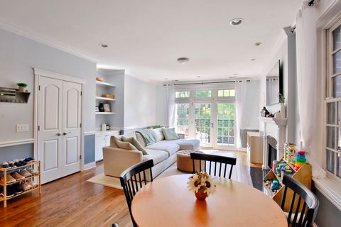 Tiny photo for 4710 N Beacon Street #2S, Chicago, IL 60640 (MLS # 12481697)