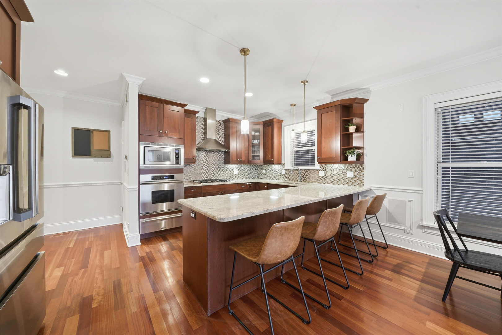 3709 N Ashland Avenue 1S