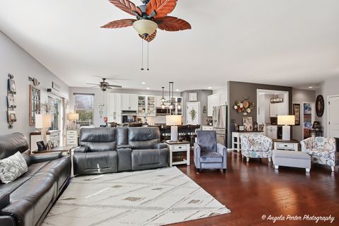 Tiny photo for 2165 Walnut Glen Boulevard, Island Lake, IL 60042 (MLS # 12586727)