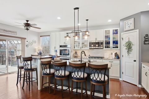 Tiny photo for 2165 Walnut Glen Boulevard, Island Lake, IL 60042 (MLS # 12586727)