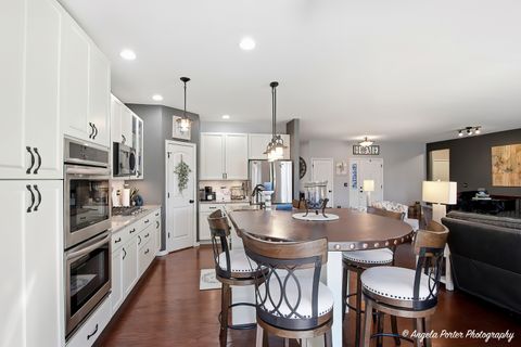 Tiny photo for 2165 Walnut Glen Boulevard, Island Lake, IL 60042 (MLS # 12586727)