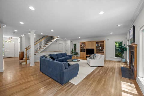Tiny photo for 2211 Schiller Avenue, Wilmette, IL 60091 (MLS # 12684366)