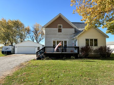 Photo of 307 W Elk Street, Odell, IL 60460 (MLS # 12509090)