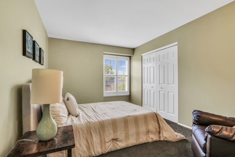 Tiny photo for 710 Fairlawn Avenue, Libertyville, IL 60048 (MLS # 12685416)