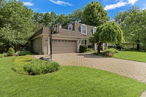 Tiny photo for 710 Fairlawn Avenue, Libertyville, IL 60048 (MLS # 12685416)