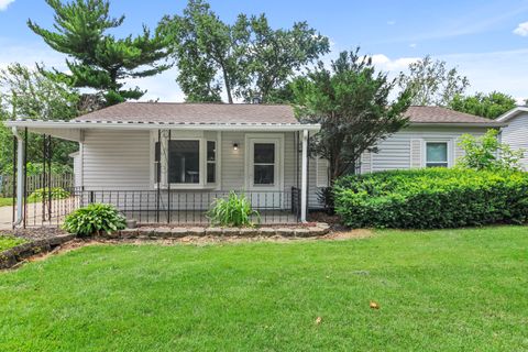 Tiny photo for 1411 Scottsdale Drive, Champaign, IL 61821 (MLS # 12546289)