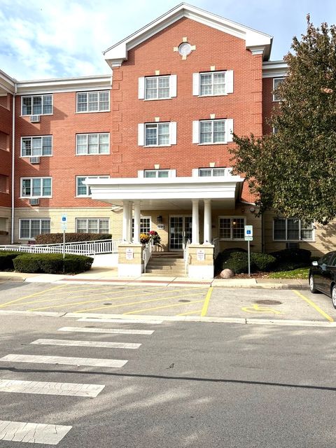 Photo of 1220 Depot Street #305, Glenview, IL 60025 (MLS # 12578667)