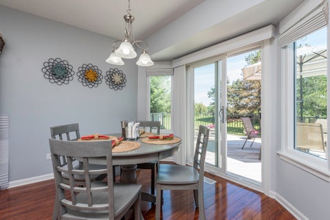 Tiny photo for 2901 Harrisburg Court, Lindenhurst, IL 60046 (MLS # 12682526)