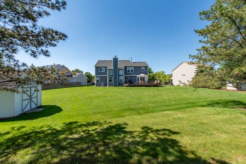 Tiny photo for 2901 Harrisburg Court, Lindenhurst, IL 60046 (MLS # 12682526)