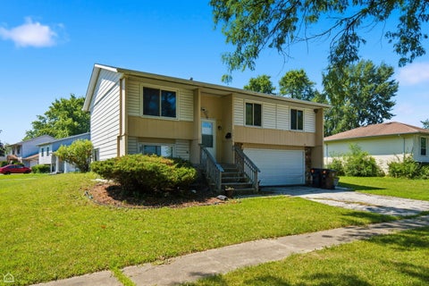 Photo of 3401 Seine Court, Hazel Crest, IL 60429 (MLS # 12752809)