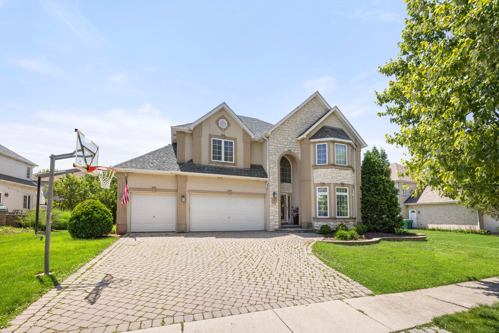 6 W Jayne Street