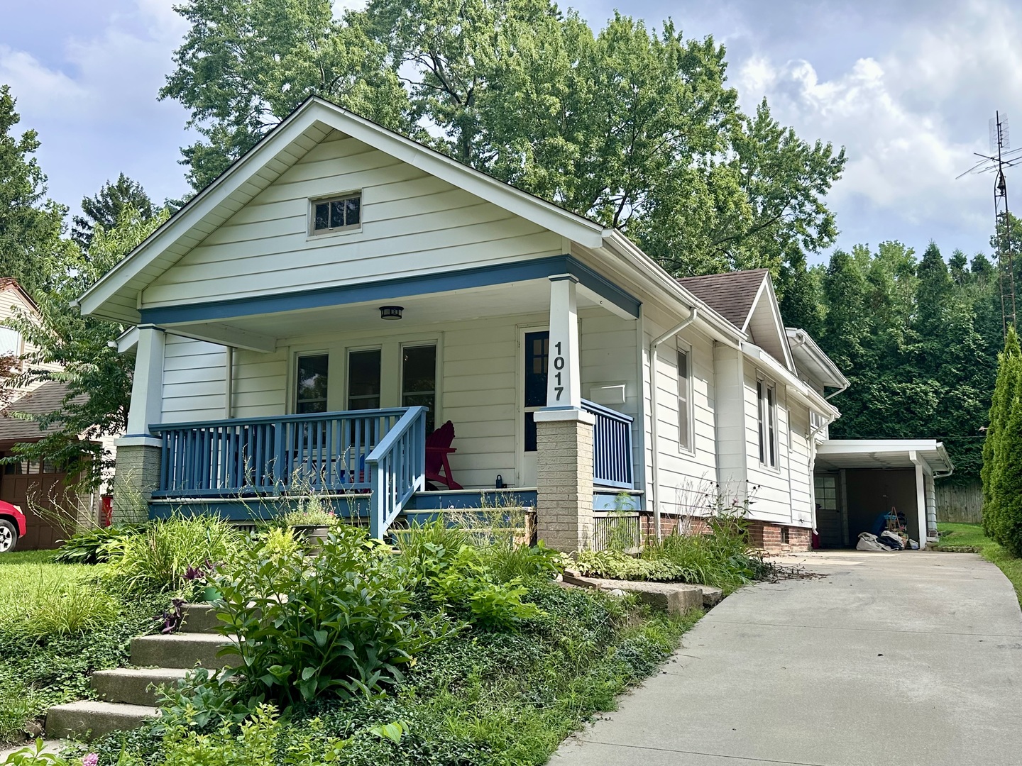 1017 W William Street